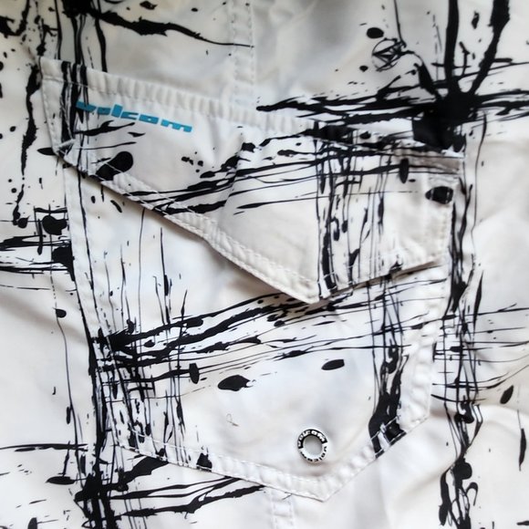 Volcom Board Shorts Size 29 White with black splotches Volcom Logo - Picture 4 of 6